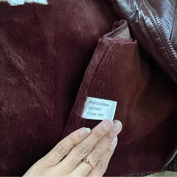 Vintage Wilsons Oxblood Leather Bomber Jacket Plush Lined Zip Front Size 42 - Picture 10 of 15